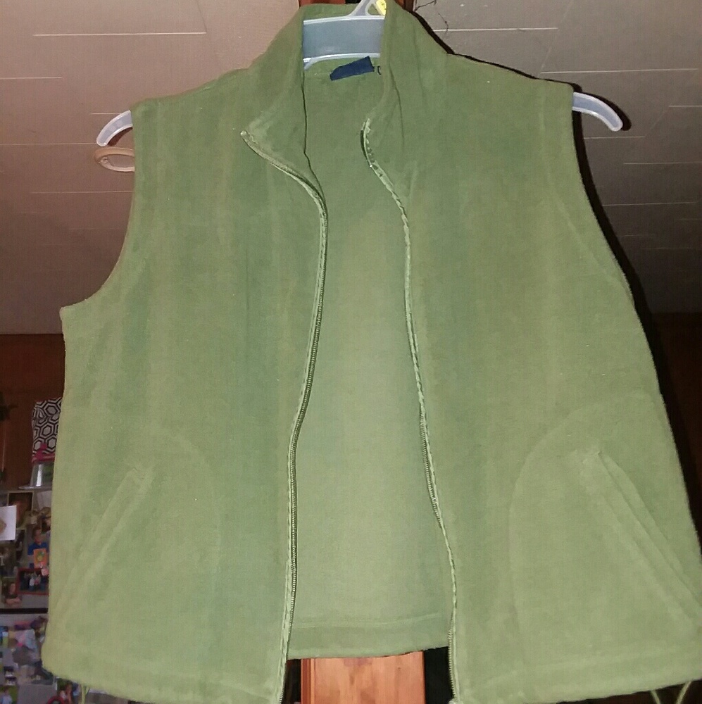 Fleece vest